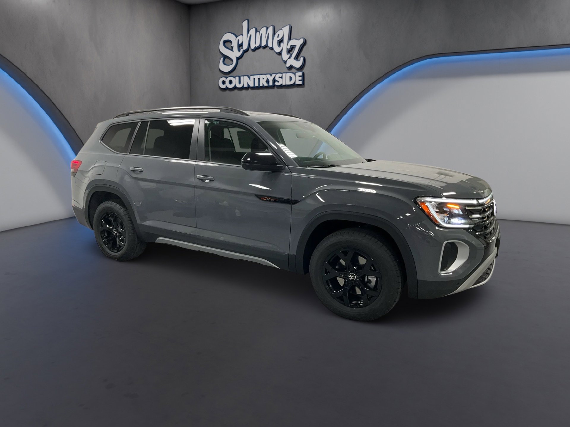 New 2026 Volkswagen Atlas Peak Edition AWD/4WD image 2
