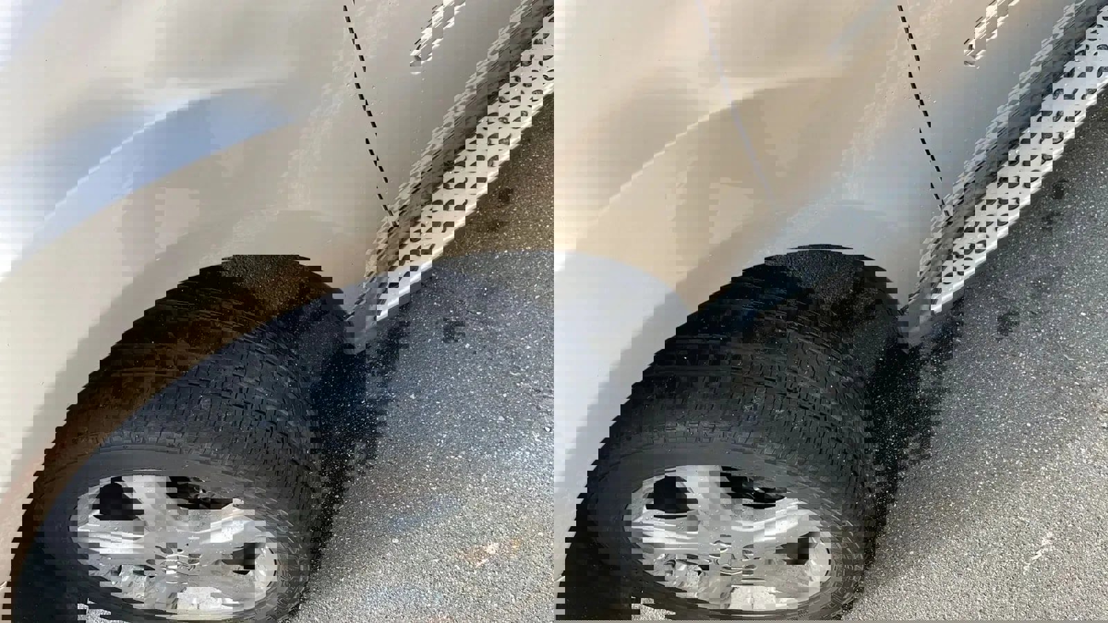 Used 2007 Mercedes-Benz ML 350 suv image 4