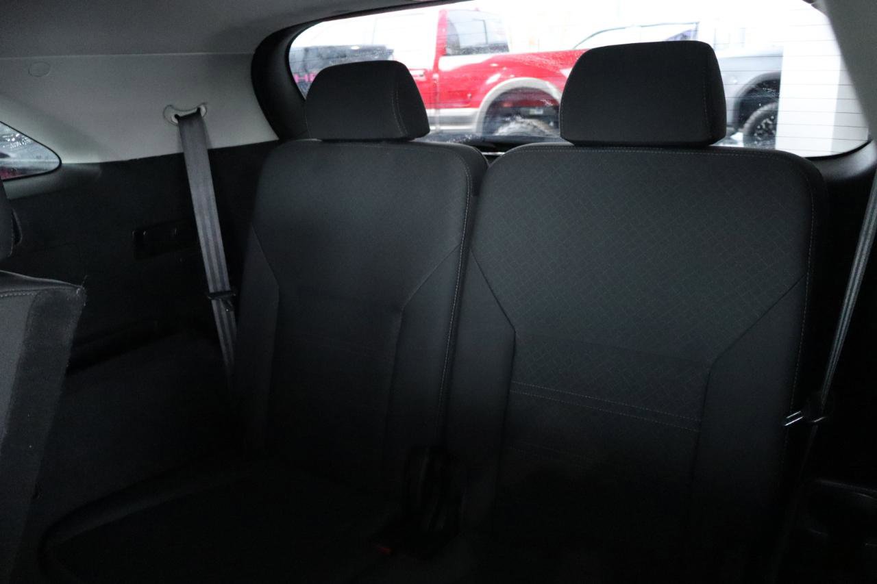 Used 2020 Kia Sorento LX image 25