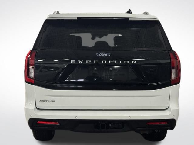 Used 2025 Ford Expedition Active image 8