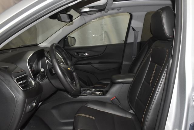 Used 2022 Chevrolet Equinox Premier AWD/4WD image 12