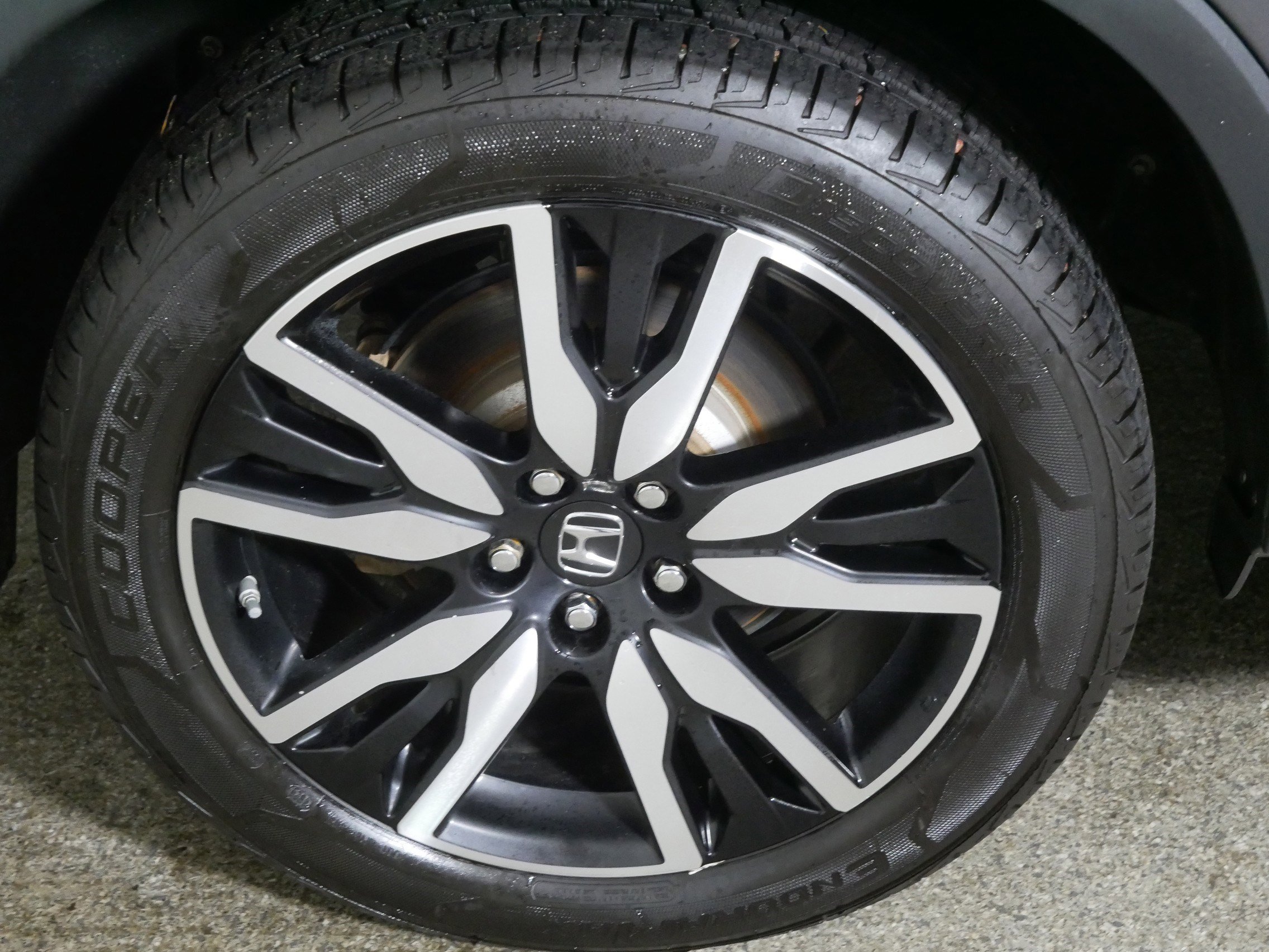 Used 2020 Honda Pilot Touring image 15