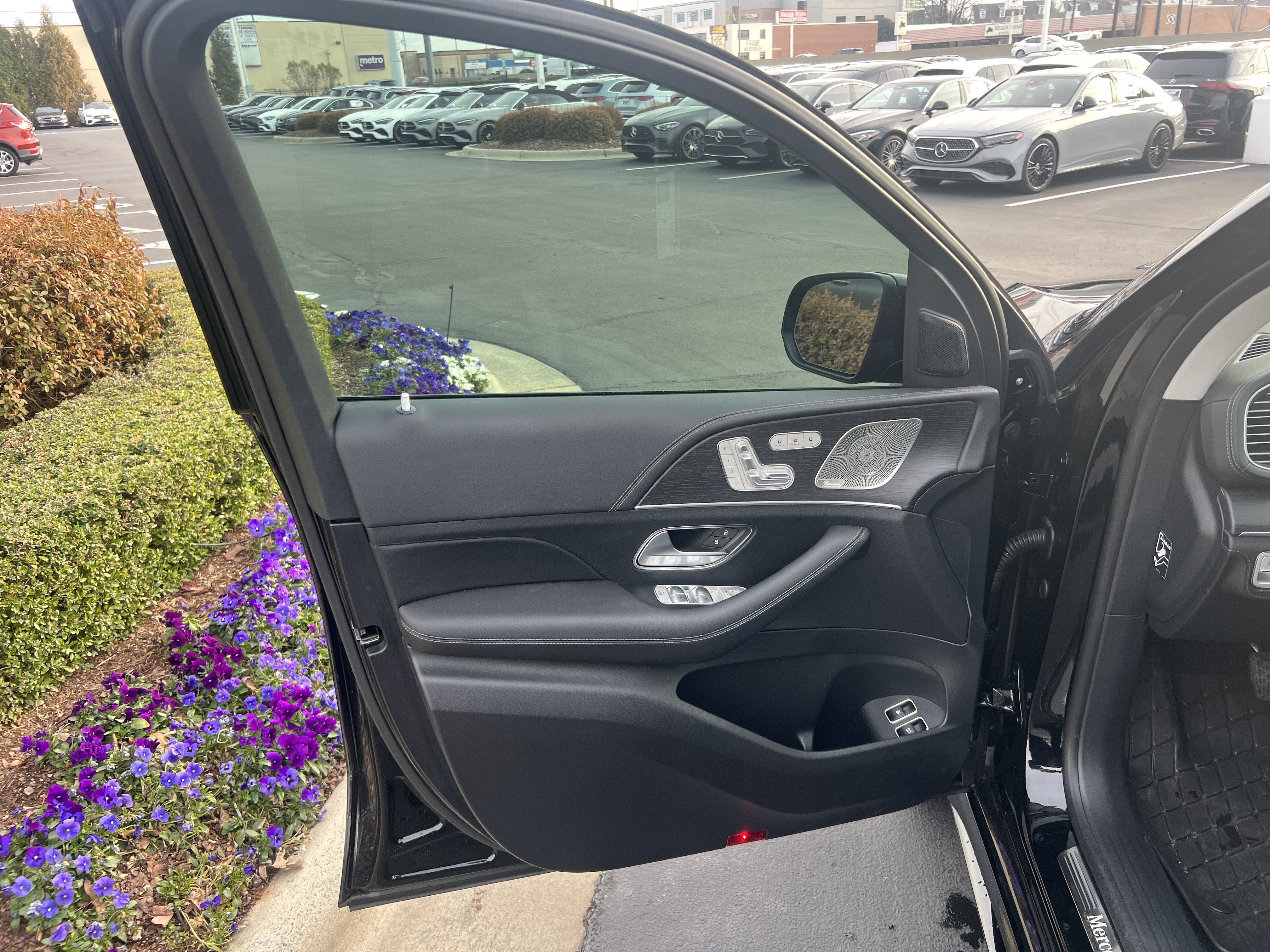 Certified 2024 Mercedes-Benz GLE 450e 4MATIC image 13