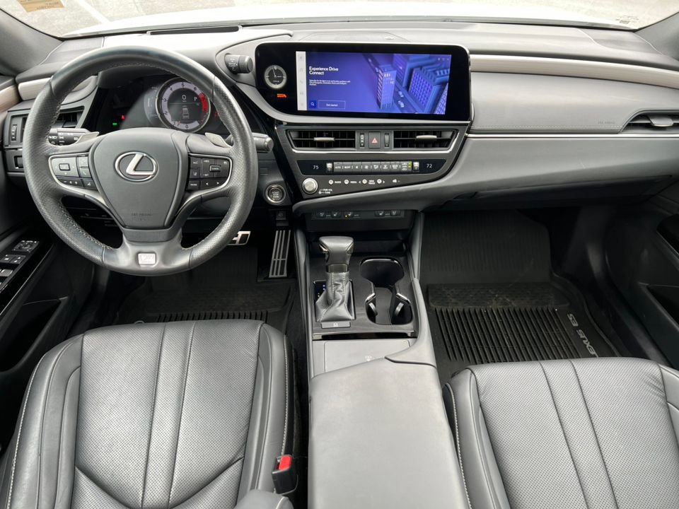 Used 2023 Lexus ES 350 F Sport w/ Accessory Package (Z2) FWD image 3
