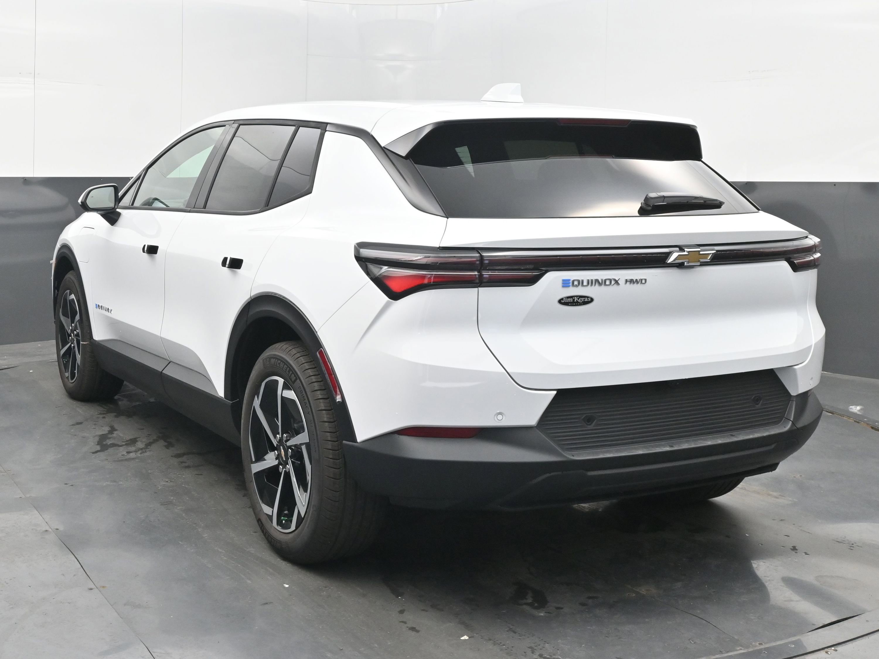 New 2026 Chevrolet Equinox EV LT image 8