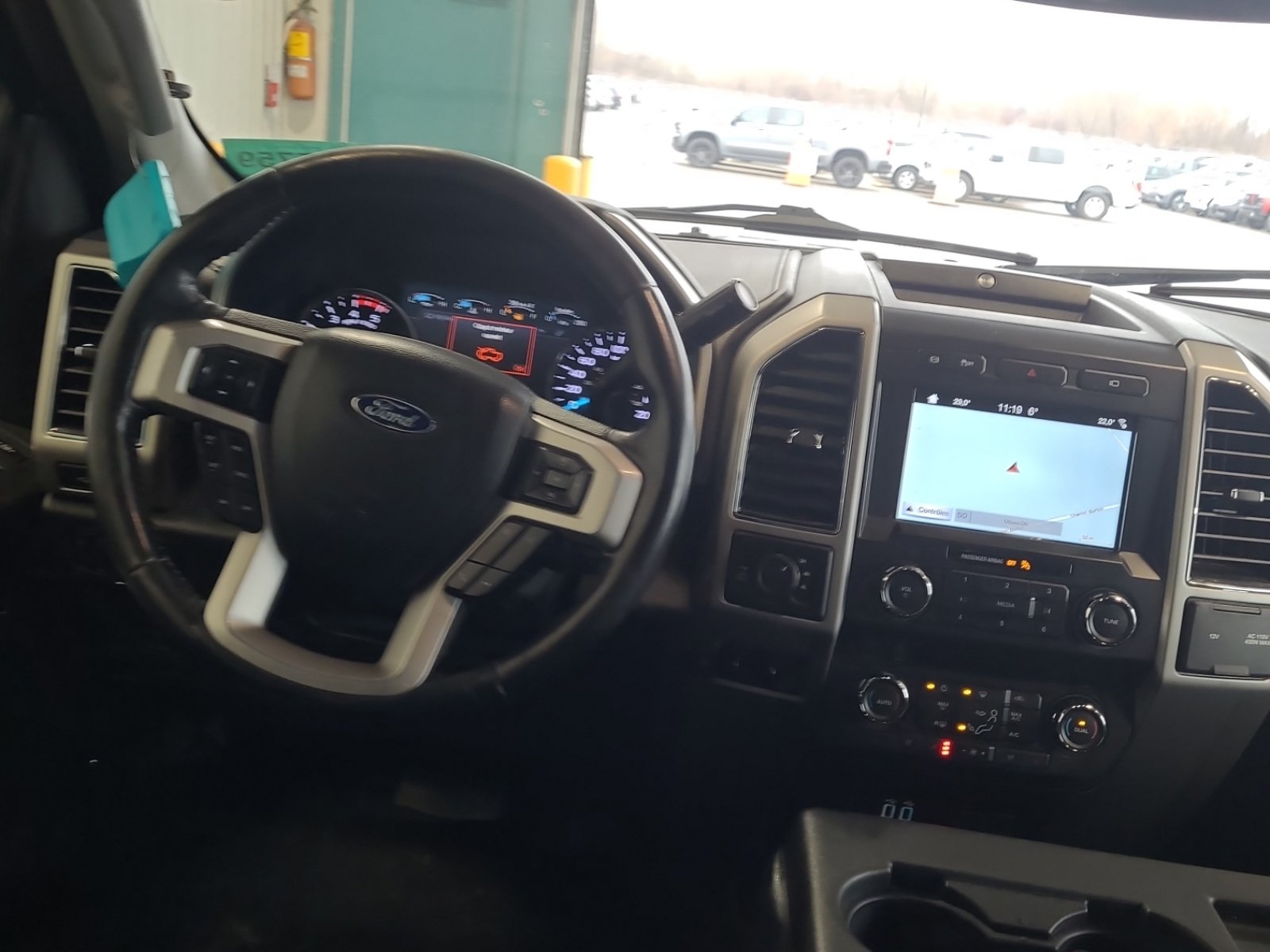 Used 2019 Ford F250 Lariat AWD/4WD image 10