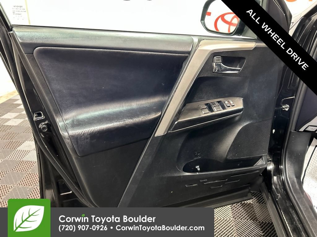 Used 2017 Toyota RAV4 XLE w/ Plus Extra Value Package AWD/4WD image 21