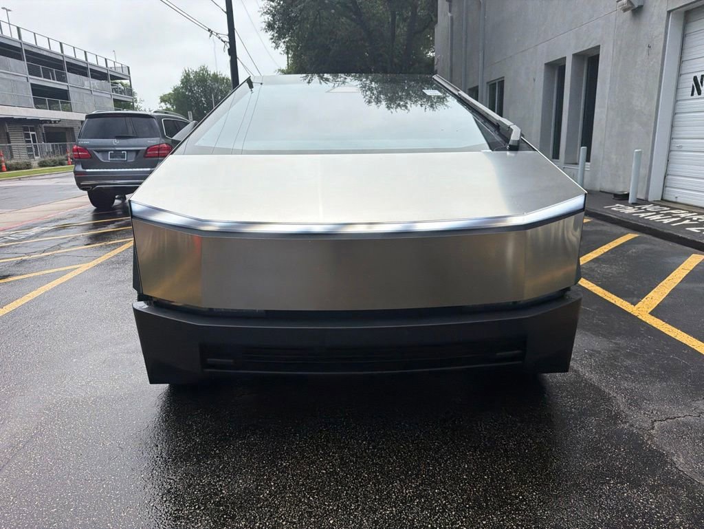 Used 2025 Tesla Cybertruck AWD Crew Cab video 2