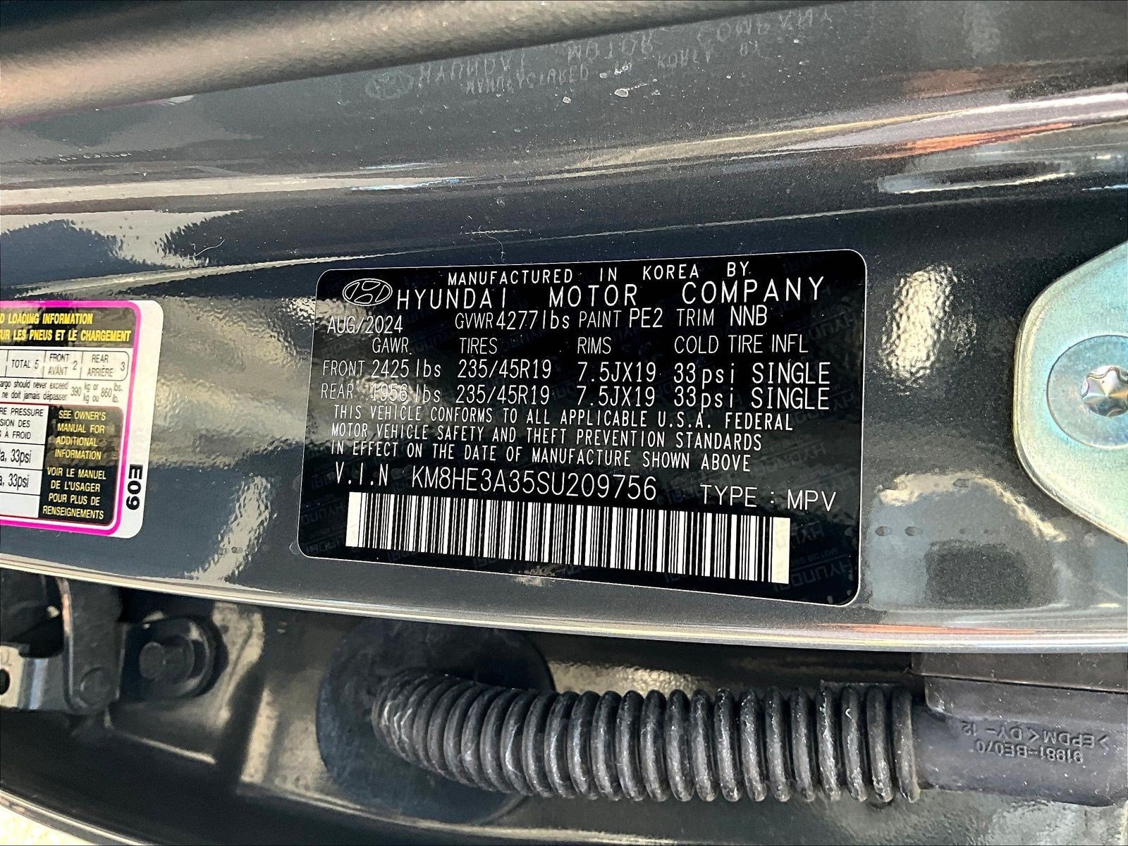 Used 2025 Hyundai Kona Limited FWD image 19