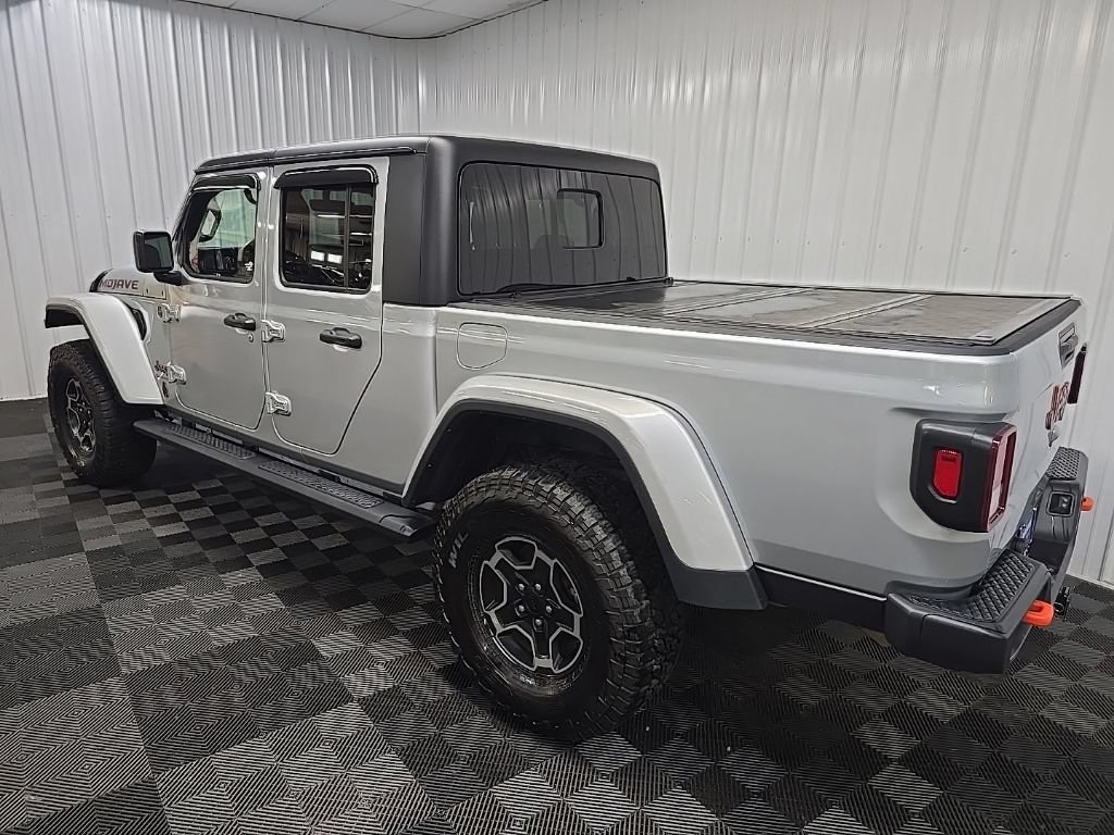 Used 2022 Jeep Gladiator Mojave w/ Cold Weather Group AWD/4WD image 10