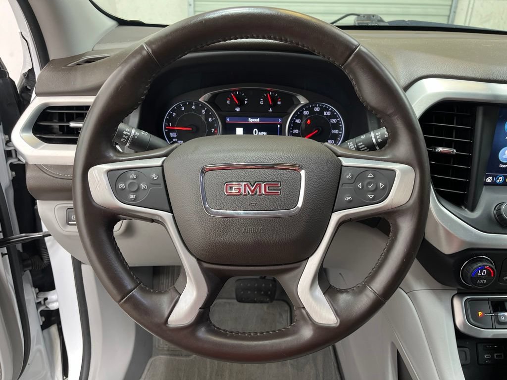 Used 2021 GMC Acadia SLT FWD image 18
