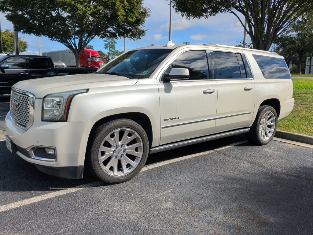 Used 2015 GMC Yukon XL Denali w/ Premium Package