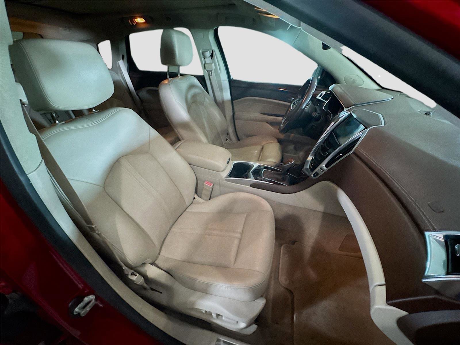 Used 2014 Cadillac SRX Luxury w/ Driver Awareness Package FWD image 15