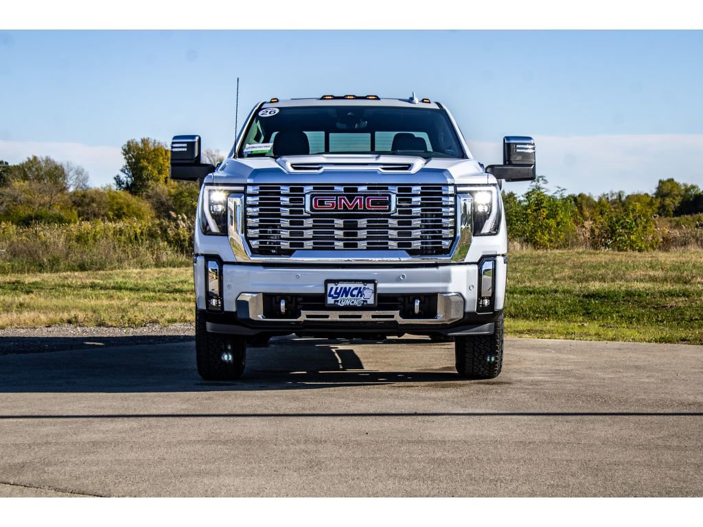 New 2026 GMC Sierra 3500 Denali w/ Denali Reserve Package image 5