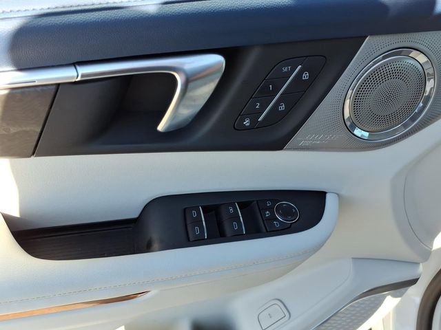 Used 2025 Buick Enclave Avenir w/ Super Cruise Package image 3