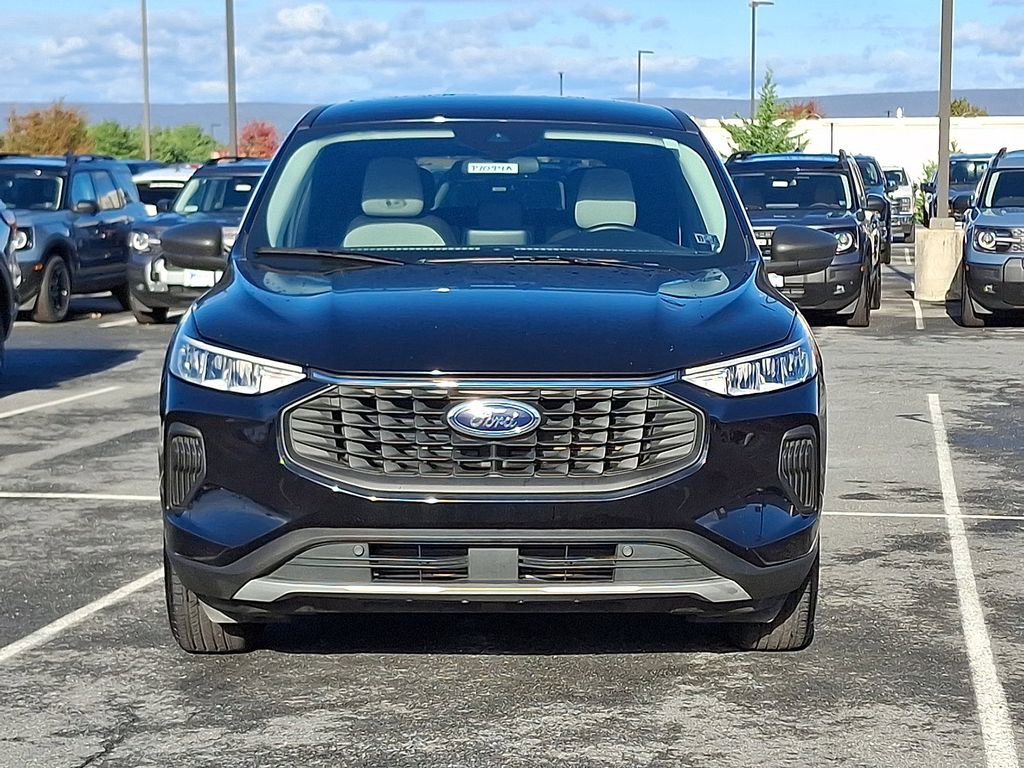 Certified 2023 Ford Escape Active image 2