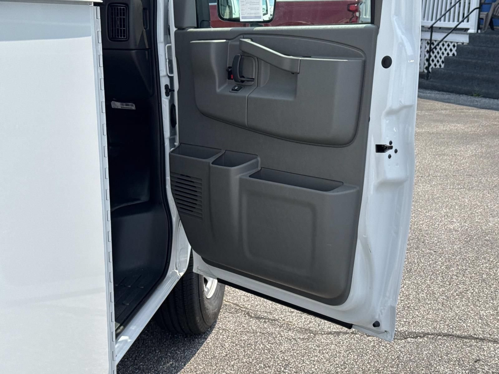 New 2026 Chevrolet Express 3500 w/ Power Convenience Package RWD image 10