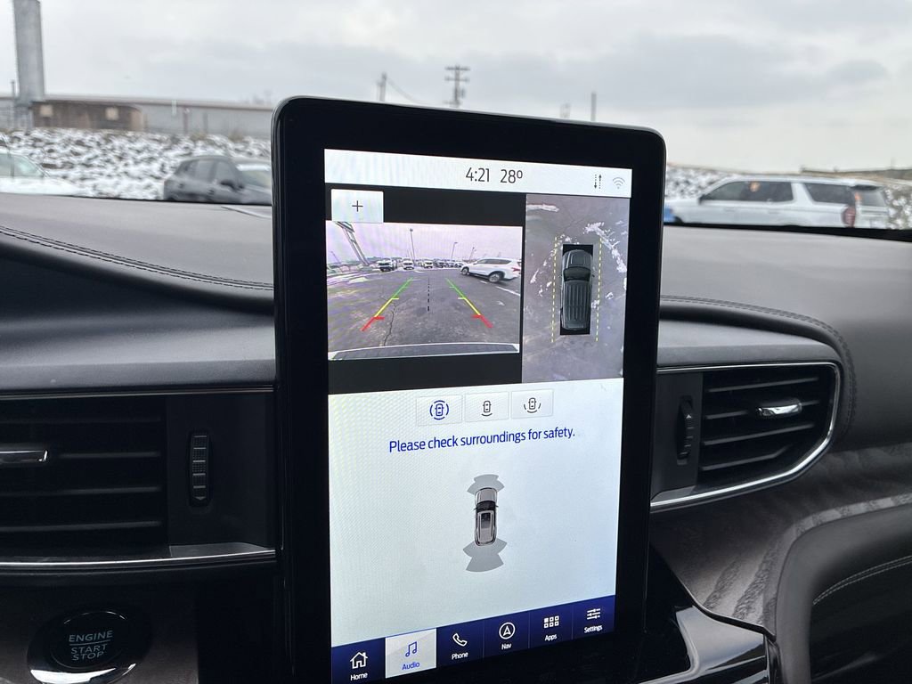 Used 2022 Ford Explorer Platinum w/ Equipment Group 601A image 16