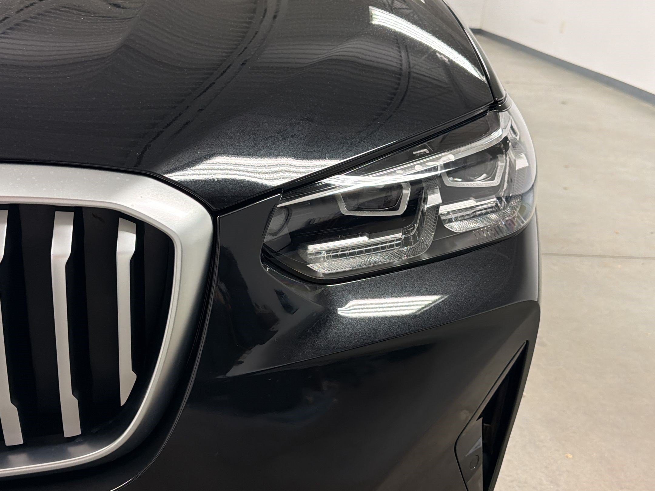 Used 2023 BMW X3 sDrive30i w/ Convenience Package w/ZPA RWD image 12