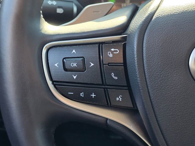 Used 2024 Lexus ES 300h w/ Premium Package image 20