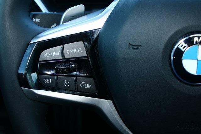 Used 2025 BMW 330i xDrive Sedan image 14