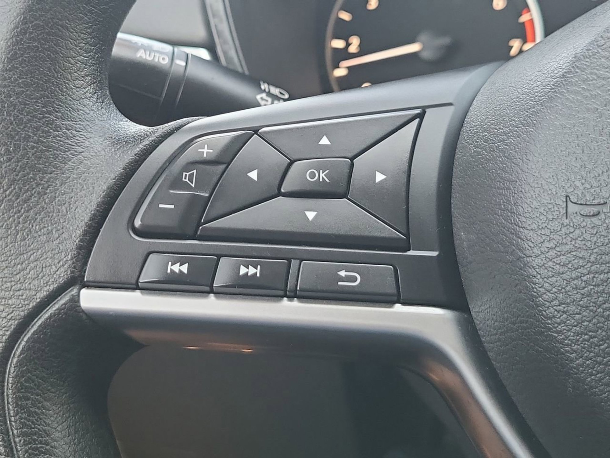 Used 2022 Nissan Altima 2.5 SV image 24