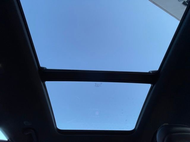 Used 2021 Jeep Grand Cherokee L Overland w/ Luxury Tech Group IV image 26