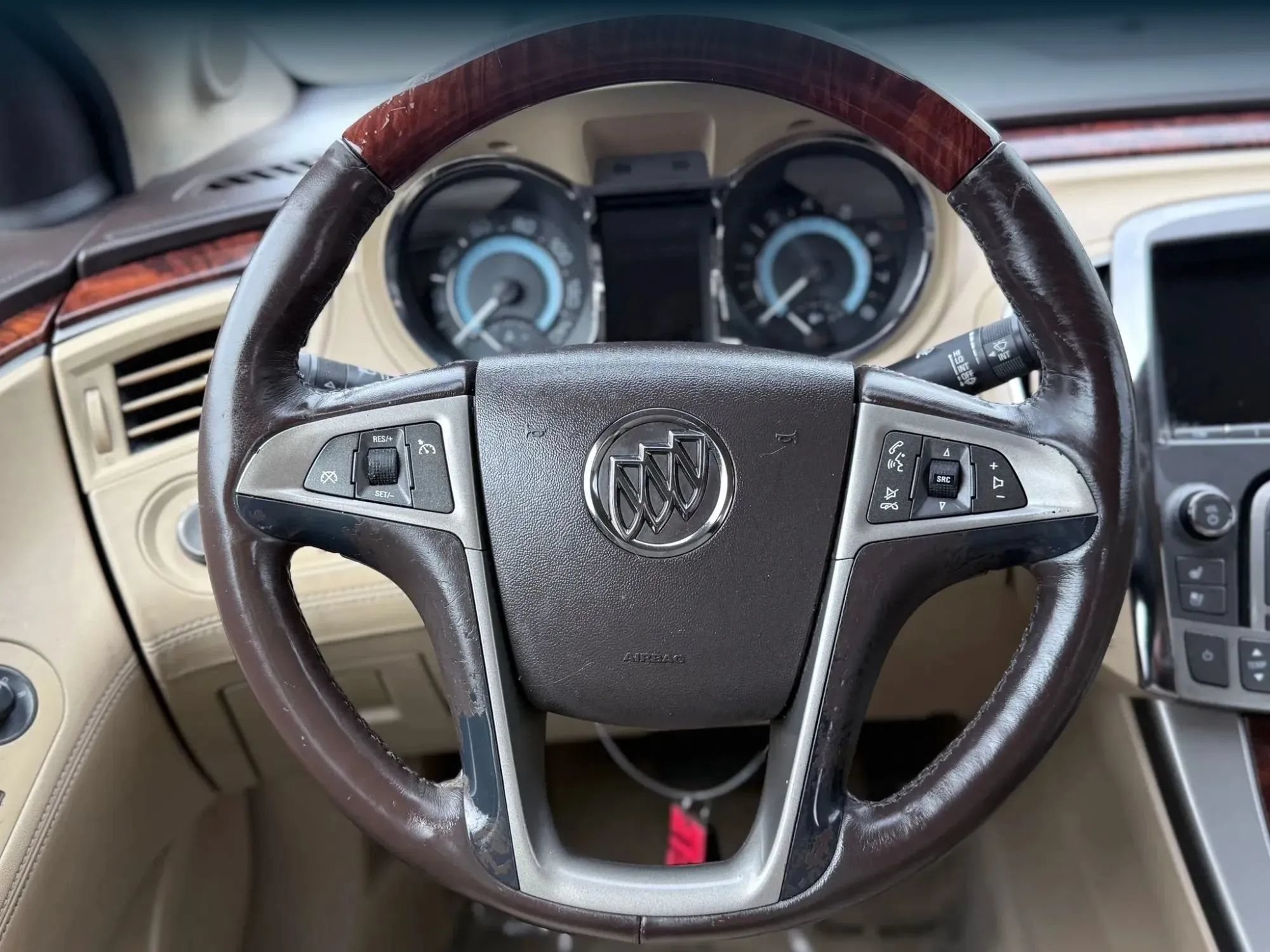 Used 2013 Buick LaCrosse Premium FWD image 24