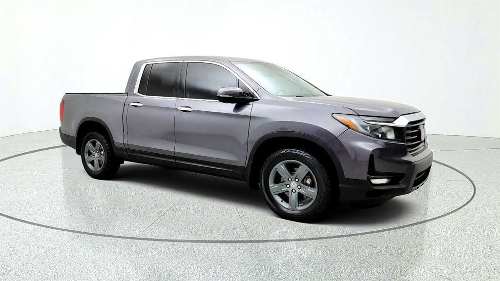 Used 2023 Honda Ridgeline RTL-E image 3