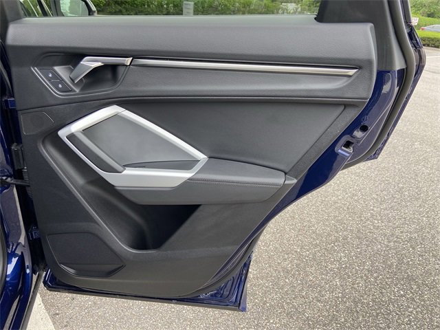 Used 2024 Audi Q3 2.0T Premium w/ Convenience Package image 29