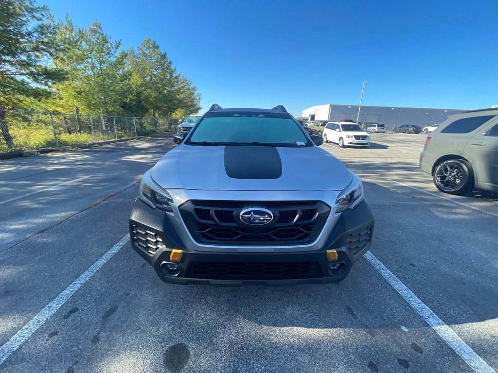 Used 2025 Subaru Outback Wilderness AWD/4WD image 8