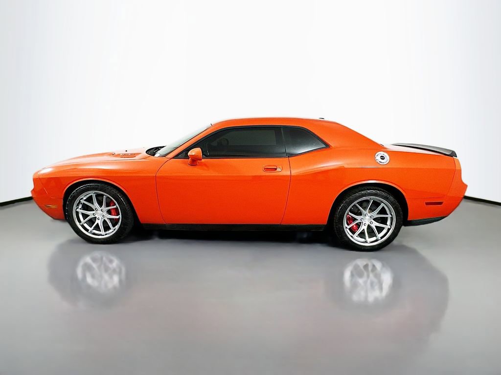 Used 2010 Dodge Challenger SRT8 w/ SRT Option Group II RWD image 8