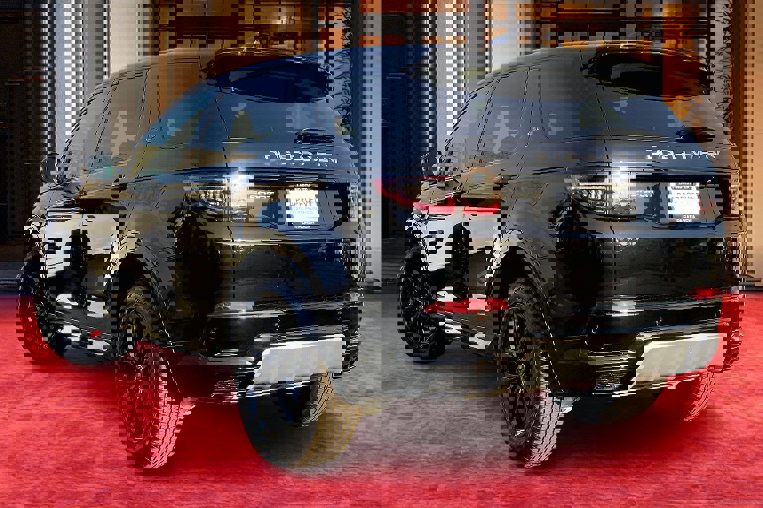 Used 2024 Land Rover Discovery Sport S image 11