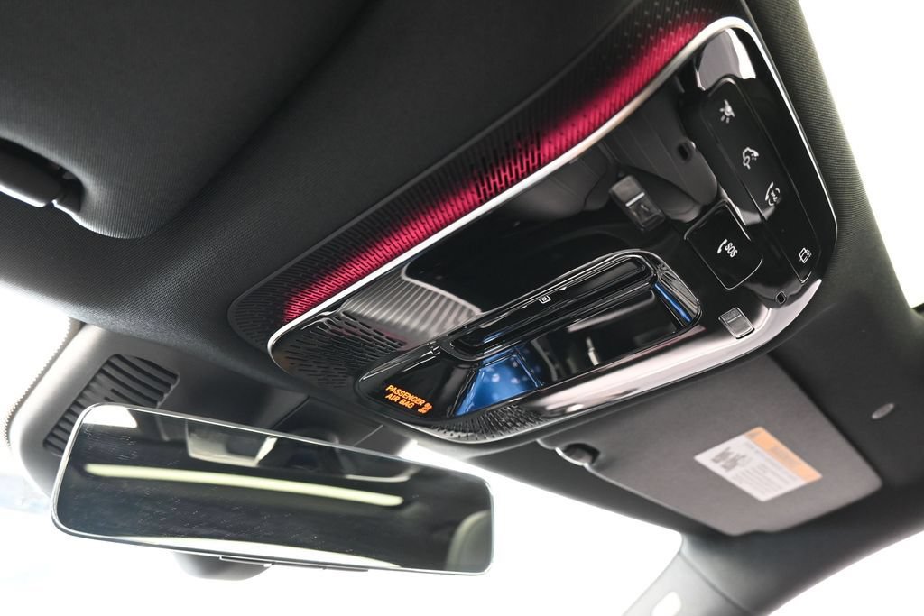Used 2024 Mercedes-Benz C 300 Sedan image 28