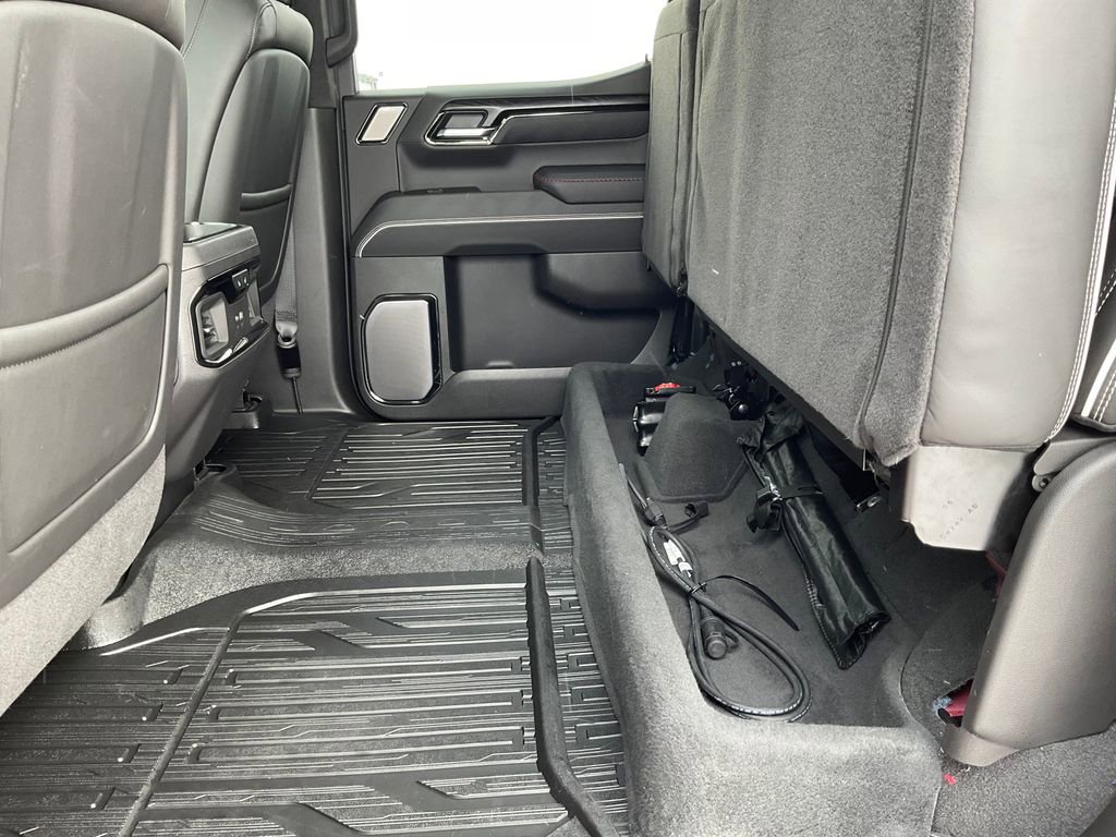 Used 2025 GMC Sierra 1500 AT4X image 26