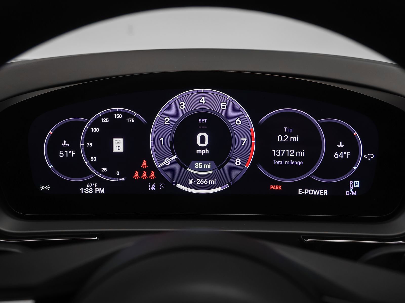 Certified 2025 Porsche Cayenne E-Hybrid image 40