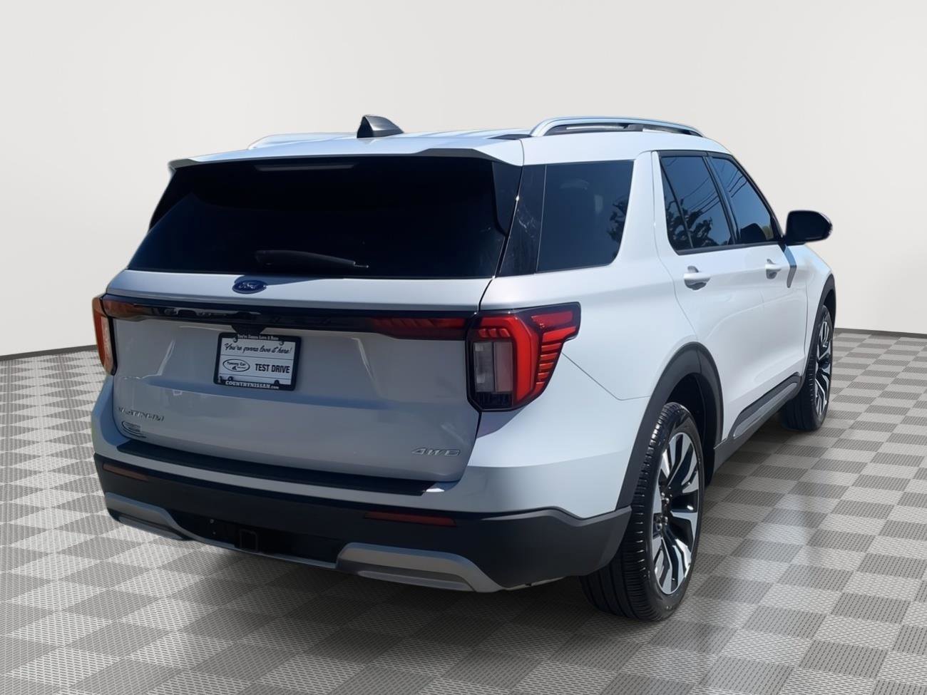 Used 2025 Ford Explorer Platinum w/ LUX Leather Package AWD/4WD image 5