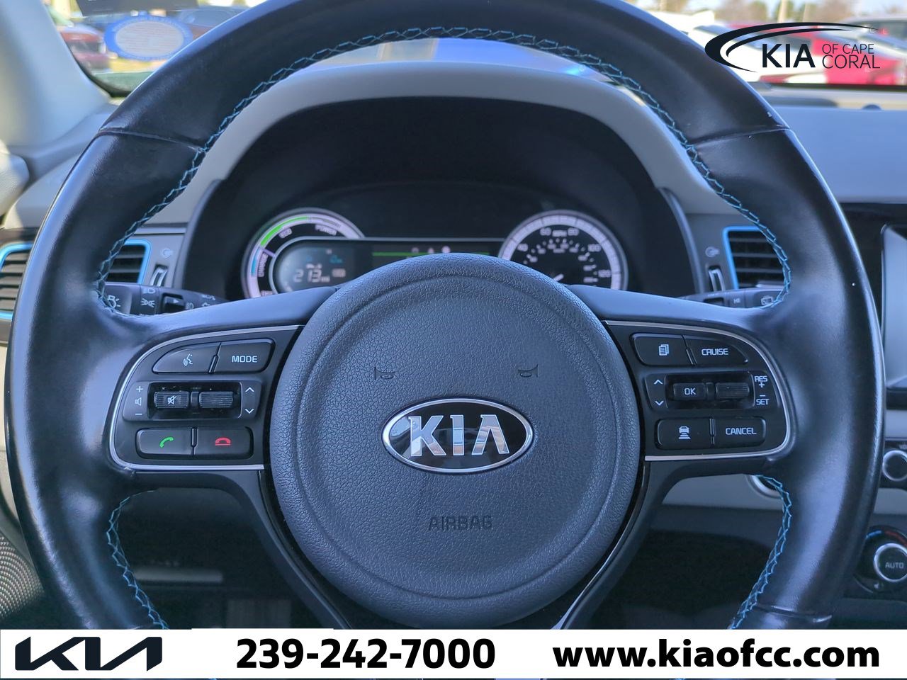 Used 2019 Kia Niro EX image 27