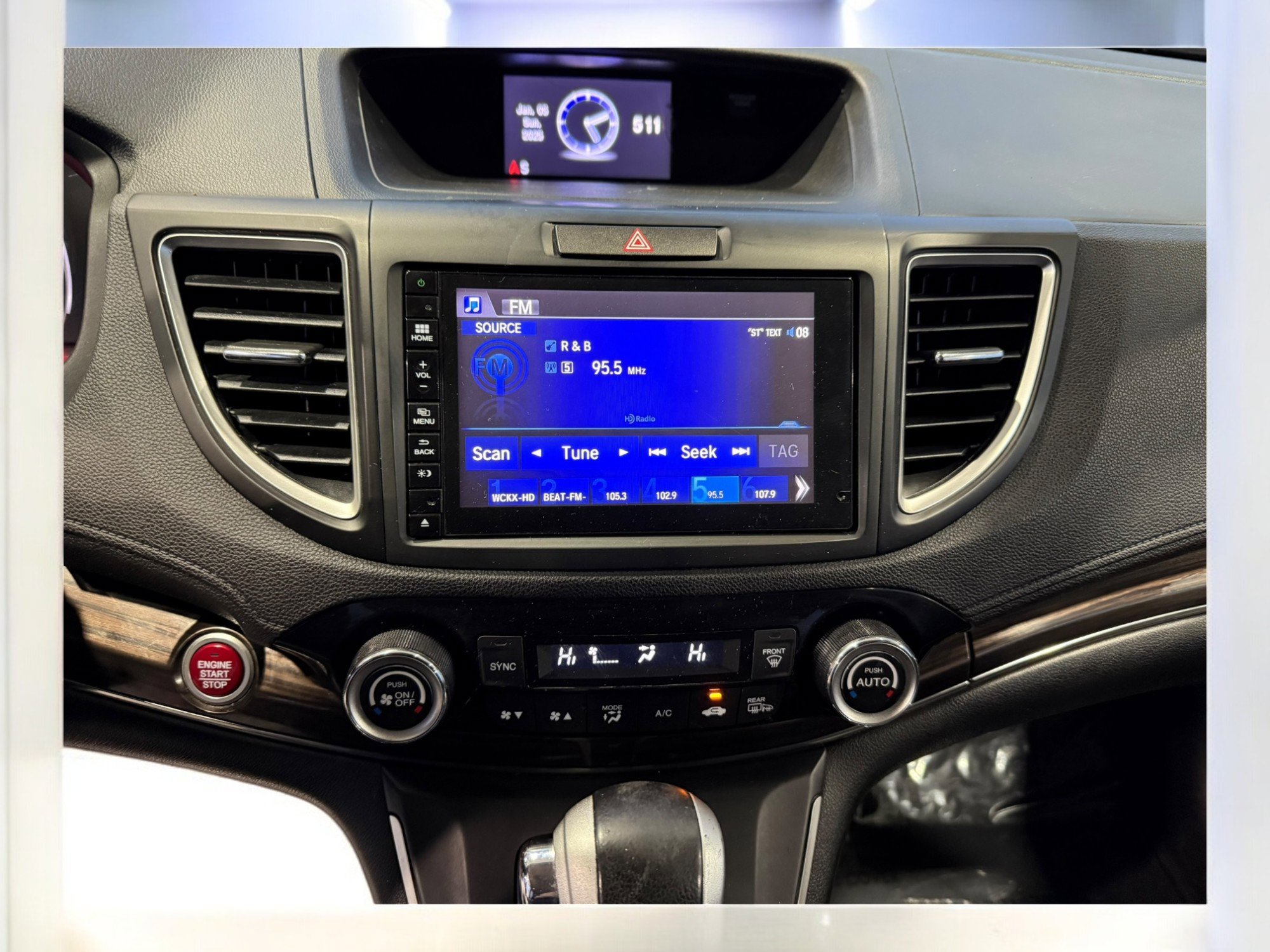 Used 2016 Honda CR-V Touring image 12