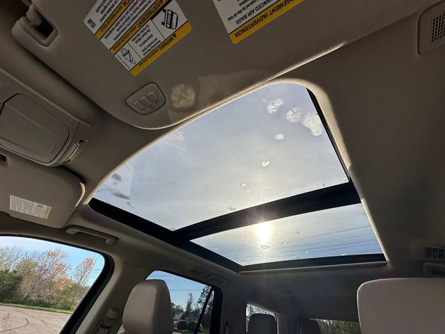 Used 2024 Ford Expedition Limited image 27