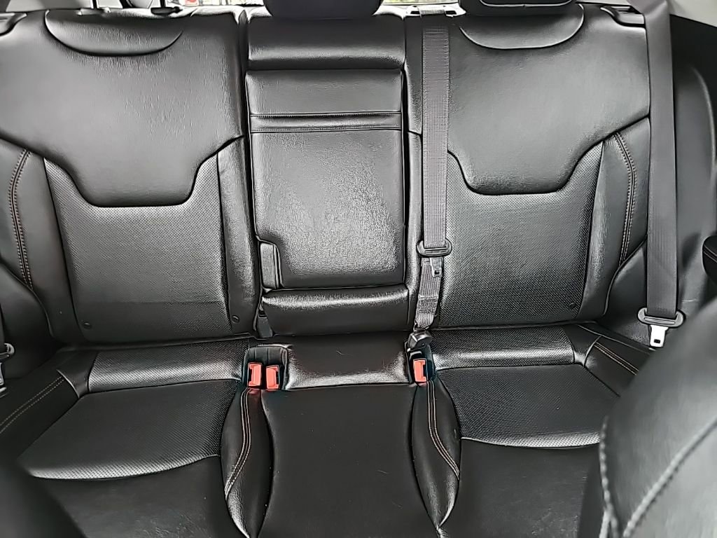 Certified 2019 Jeep Compass Limited w/ Safety & Security Group image 35