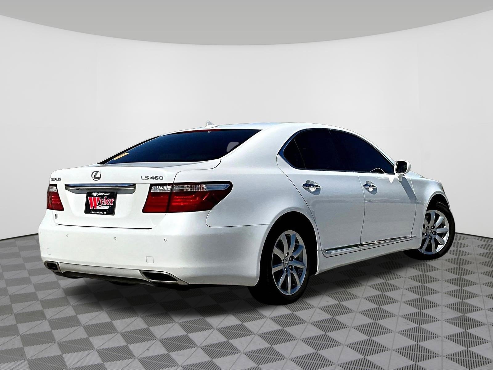 Used 2009 Lexus LS 460 RWD image 6