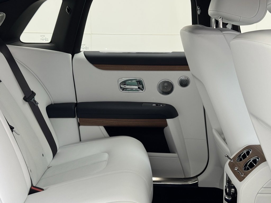 New 2025 Rolls-Royce Ghost image 39