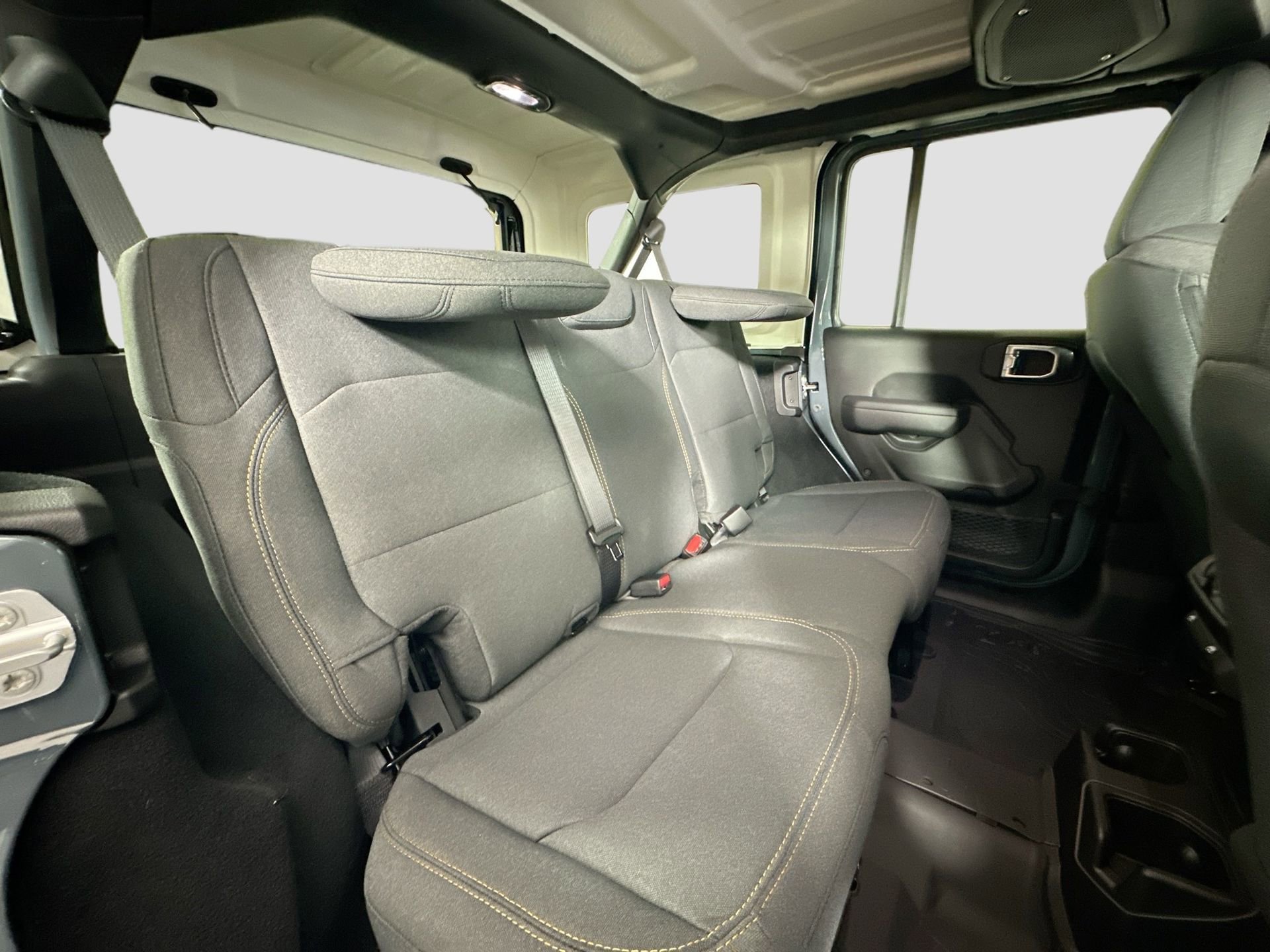 Used 2026 Jeep Wrangler Willys image 28