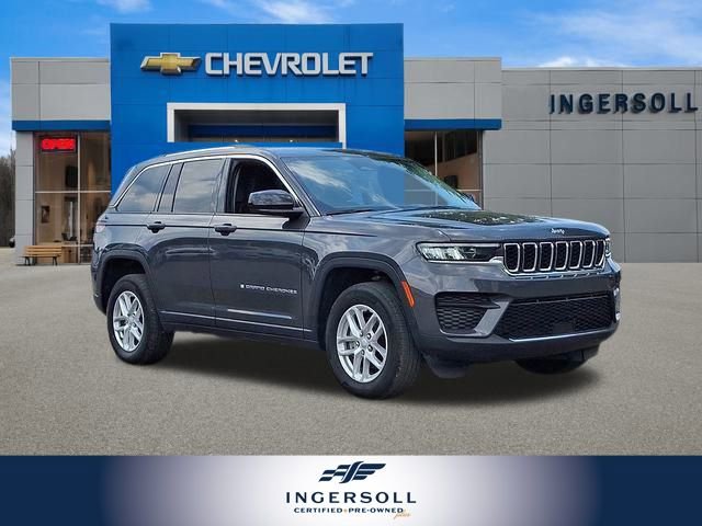 Used 2023 Jeep Grand Cherokee Laredo