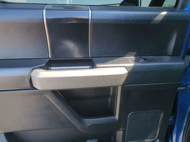 Used 2018 Ford F150 Raptor w/ Equipment Group 802A Luxury image 21