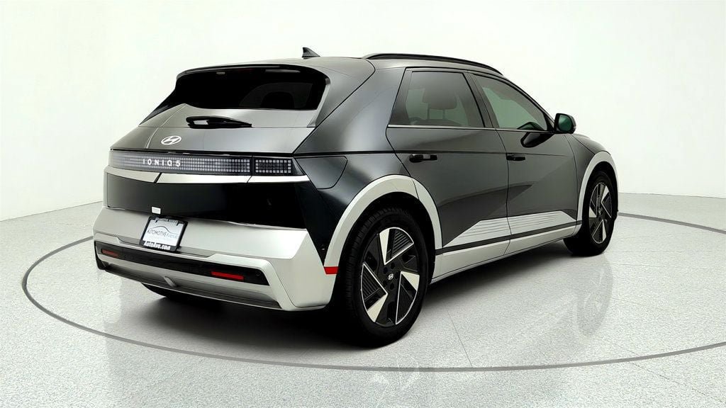 Used 2025 Hyundai Ioniq 5 Limited RWD image 5