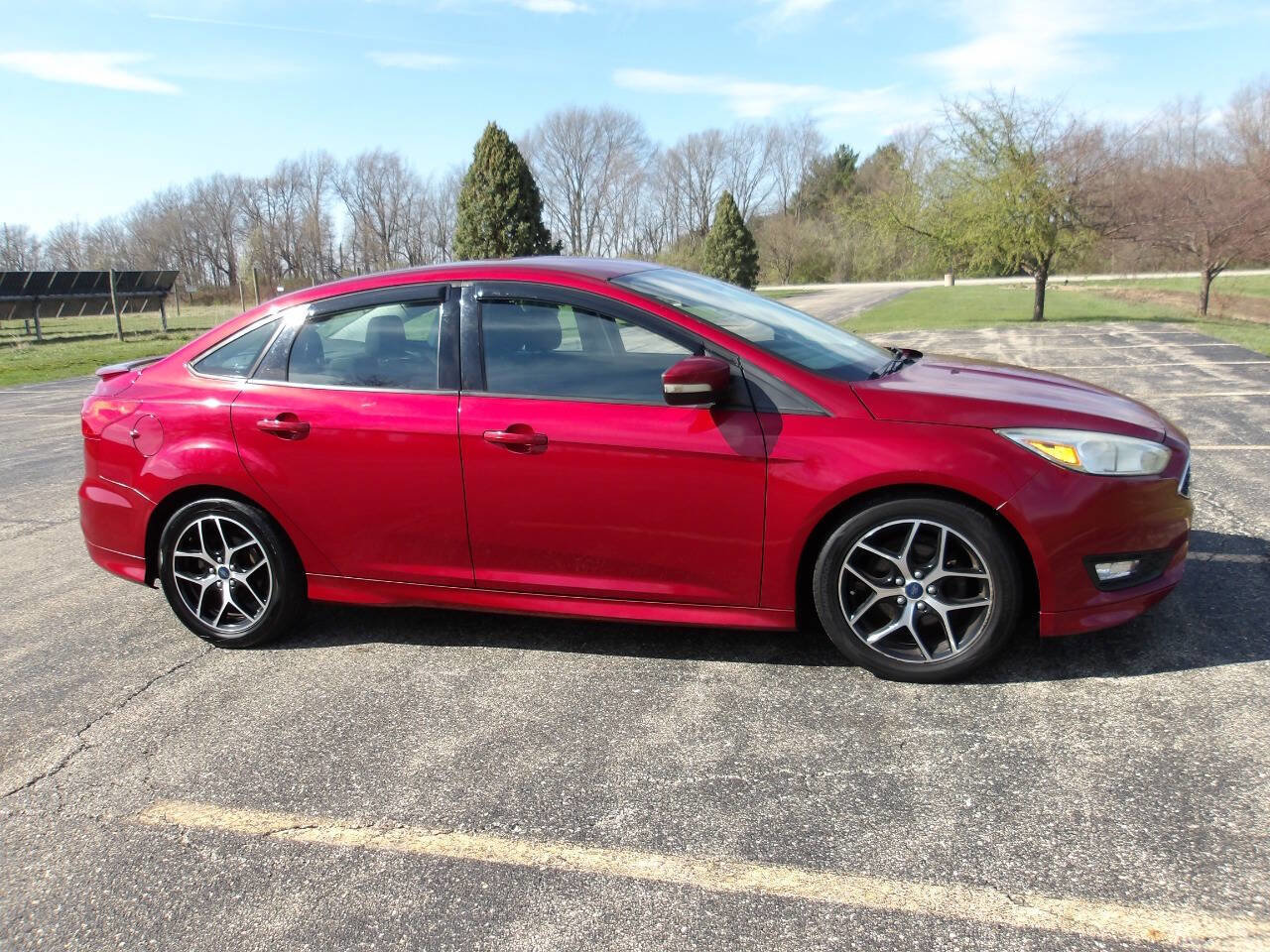 Used 2015 Ford Focus SE w/ SE Sport Package