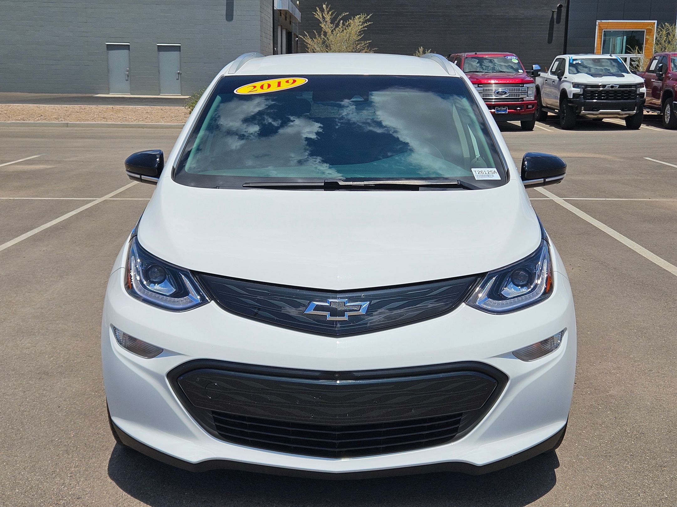 Certified 2019 Chevrolet Bolt Premier w/ Infotainment Package FWD image 8