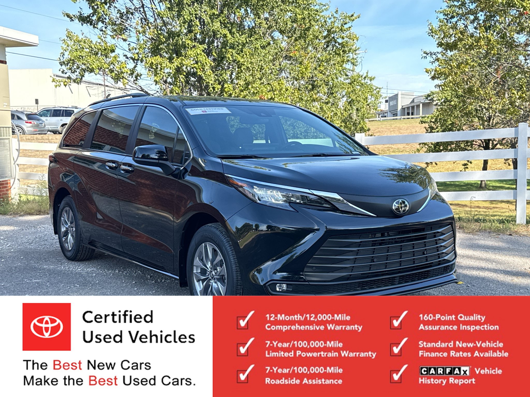 Certified 2026 Toyota Sienna XLE FWD image 1